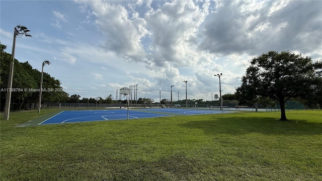 15827 Waverly Mnr, Davie, FL 33331 - view of basketball court with community basketball court