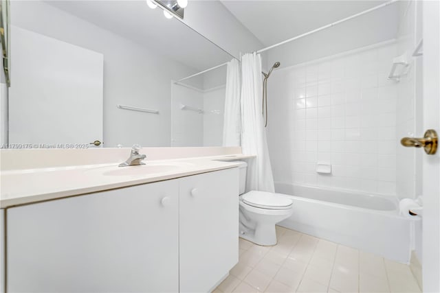 16818 SW 1st Mnr, Pembroke Pines, FL 33027 - full bath with tile patterned floors, toilet, vanity, and shower / bathtub combination with curtain