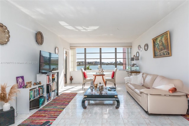 18555 NE 14th Ave Unit 612, Miami, FL 33179 - view of living area