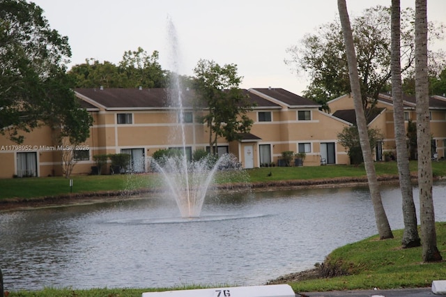 200 W Palm Cir W Unit 104, Pembroke Pines, FL 33025 - water view