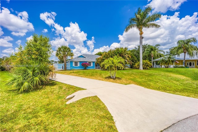 146 NE Blueberry Ln, Jensen Beach, FL 34957 - photo 9