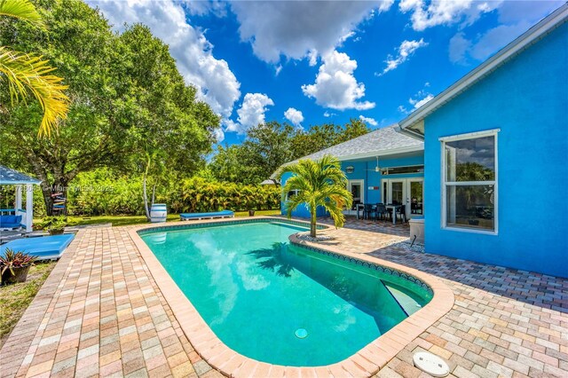 146 NE Blueberry Ln, Jensen Beach, FL 34957 - photo 30