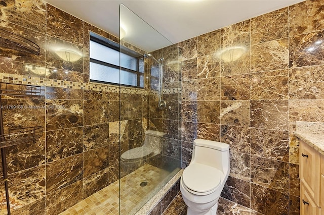 6668 Burning Wood Dr Unit 166, Boca Raton, FL 33433 - full bath with toilet, tiled shower, tile walls, and vanity