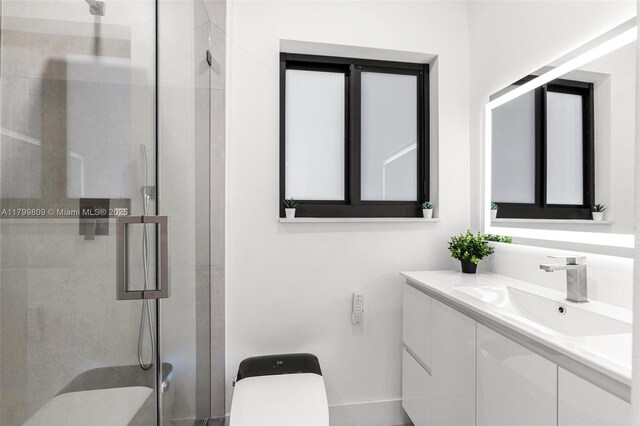 9300 Marine Dr, Cutler Bay, FL 33189 - full bath featuring a stall shower, toilet, and vanity