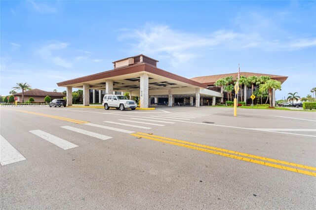 12501 SW 14th St Unit 108R, Pembroke Pines, FL 33027 - view of uncovered parking lot