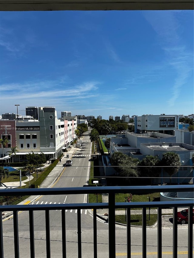 9500 W Bay Harbor Dr Unit 6F, Bay Harbor Islands, FL 33154 - balcony featuring a city view