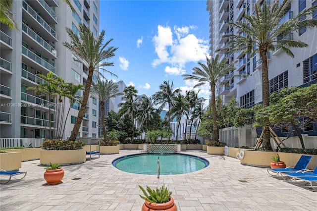 244 Biscayne Blvd Unit 645, Miami, FL 33132 - community pool featuring fence and a patio area