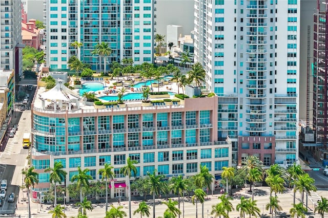 244 Biscayne Blvd Unit 645, Miami, FL 33132 - view of building exterior featuring a city view