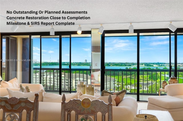2450 Presidential Way Unit 1607, West Palm Beach, FL 33401 - photo 1
