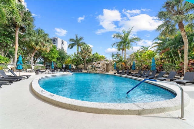 2450 Presidential Way Unit 1607, West Palm Beach, FL 33401 - community pool with a patio area