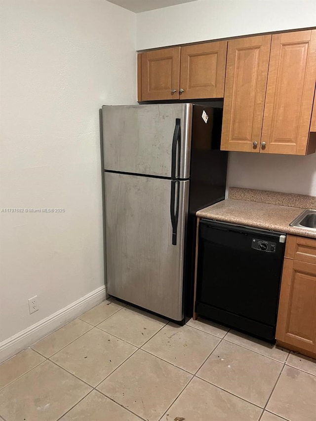 5221 Geneva Way Unit 302, Doral, FL 33166 - photo 2