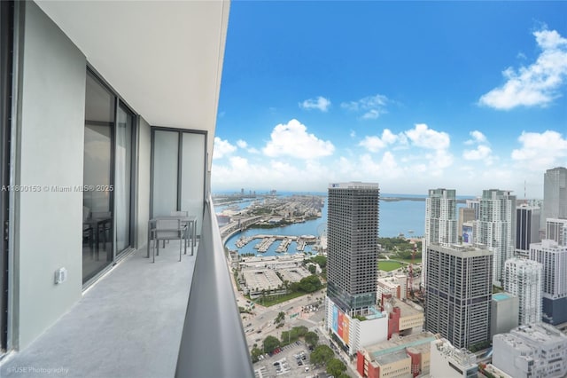159 NE 6th St Ph 5008, Miami, FL 33132 - photo 1