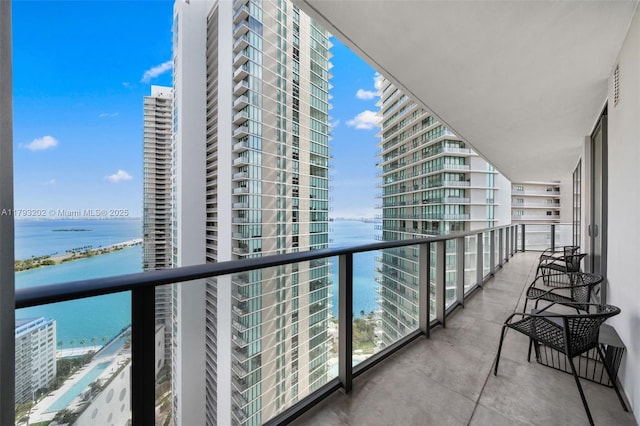 501 NE 31st St Unit 2906, Miami, FL 33137 - balcony with a water view