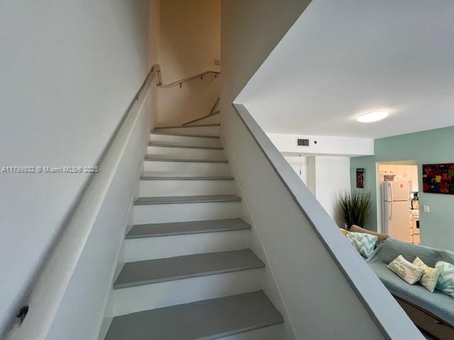1614 Pennsylvania Ave Unit 2I, Miami Beach, FL 33139 - view of stairway