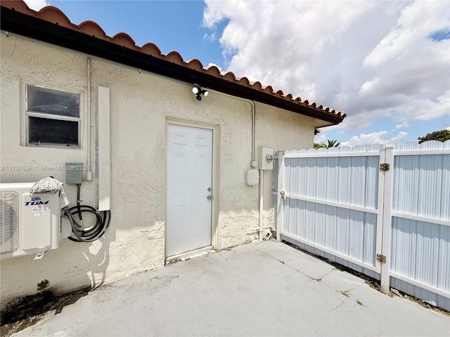 5730 NW 199th St, Hialeah, FL 33015 - view of outdoor structure with a cooling unit, a gate, and fence