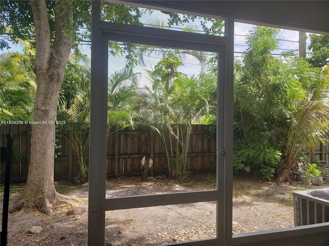 2520 Van Buren St Unit 7, Hollywood, FL 33020 - view of entryway