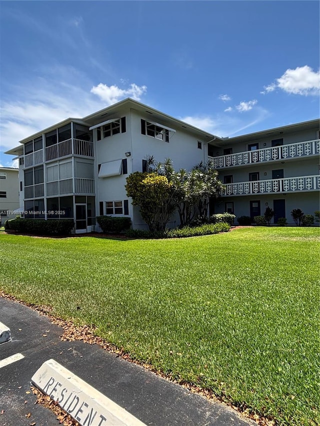 940 Hillcrest Ct Unit 112, Hollywood, FL 33021 - view of building exterior