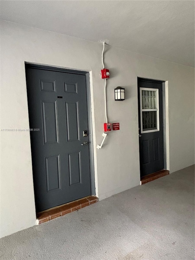 940 Hillcrest Ct Unit 112, Hollywood, FL 33021 - doorway to property with stucco siding