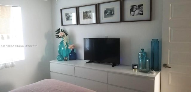 1291 NE 146th St, Miami, FL 33161 - bedroom featuring multiple windows