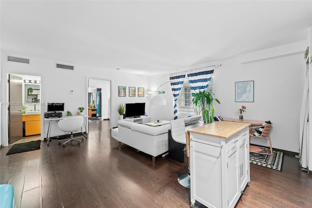 435 21st St Unit 212, Miami Beach, FL 33139 - living room featuring dark wood-type flooring and an office area