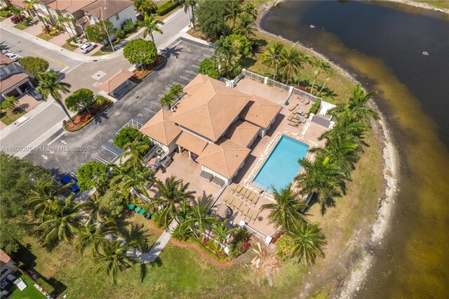 11324 NW 74th Ter, Doral, FL 33178 - bird's eye view of a pool area and a large body of water