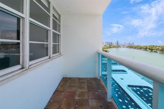 6770 Indian Creek Dr Unit 6O, Miami Beach, FL 33141 - balcony featuring a water view and a view of city
