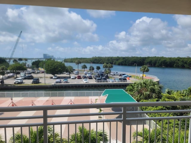 400 Kings Point Dr Unit 309, Sunny Isles Beach, FL 33160 - water view