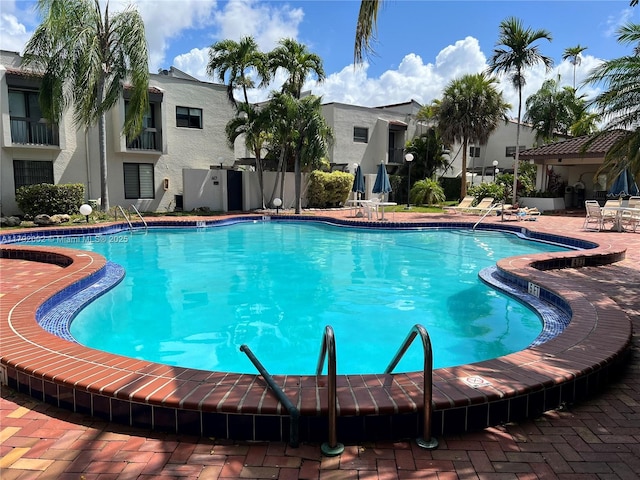 4730 SW 67th Ave Unit I1, Miami, FL 33155 - community pool with a patio area