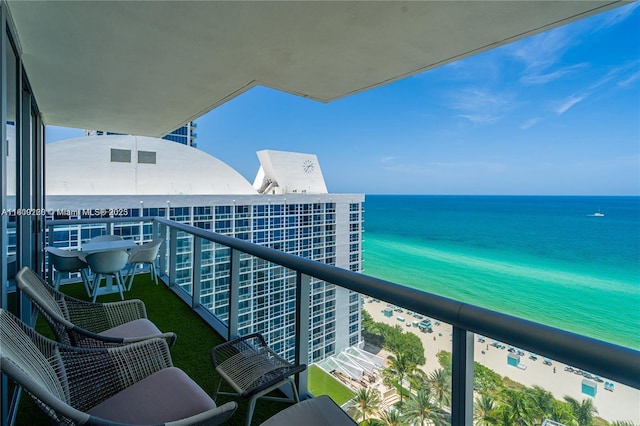 6799 Collins Ave Unit 1602, Miami Beach, FL 33141 - balcony with a water view