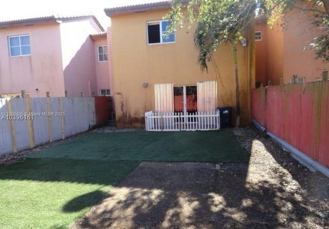 646 SW 7th Ter, Florida City, FL 33034 - back of property featuring stucco siding