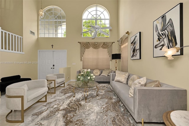 7600 Belmonte Blvd, Margate, FL 33063 - living area with ceiling fan and a towering ceiling