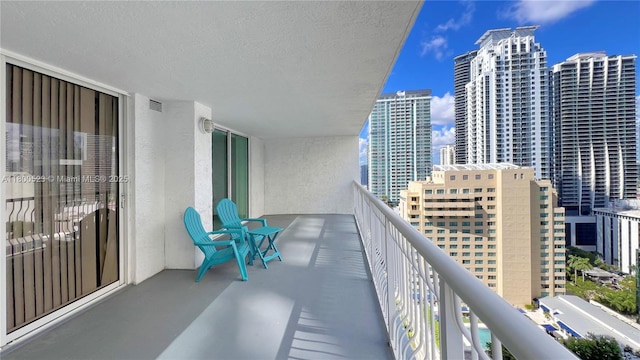 1200 Brickell Bay Dr Unit 2814, Miami, FL 33131 - balcony with a city view