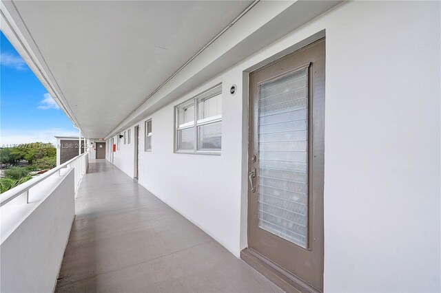 4800 Hillcrest Ln Unit 503, Hollywood, FL 33021 - view of balcony
