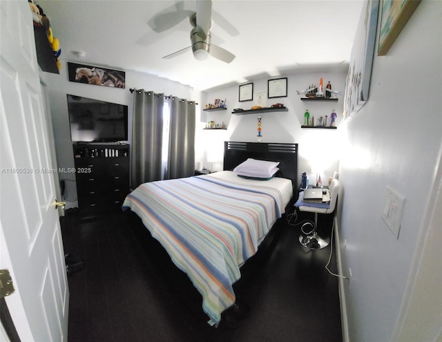 12430 SW 50th St Unit 147, Miramar, FL 33027 - bedroom with a ceiling fan