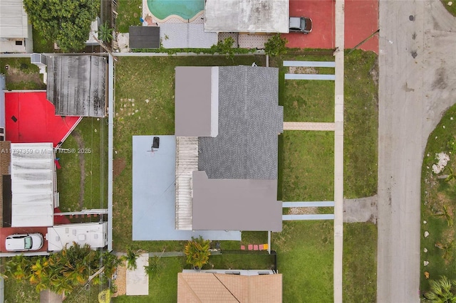 707 W 39th Pl, Hialeah, FL 33012 - drone / aerial view of a pool