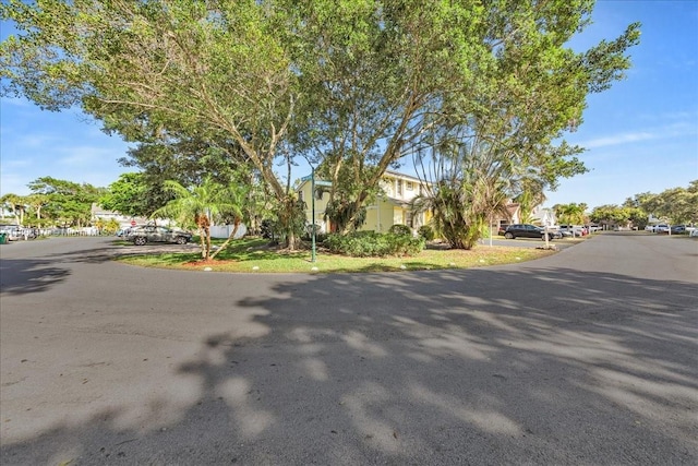 1060 SW 111th Way, Davie, FL 33324 - view of asphalt street with a residential view