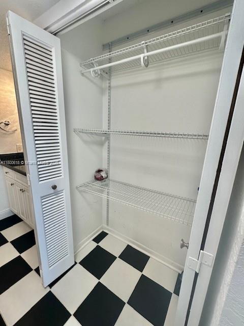 10777 W Sample Rd Unit 610, Coral Springs, FL 33065 - view of closet