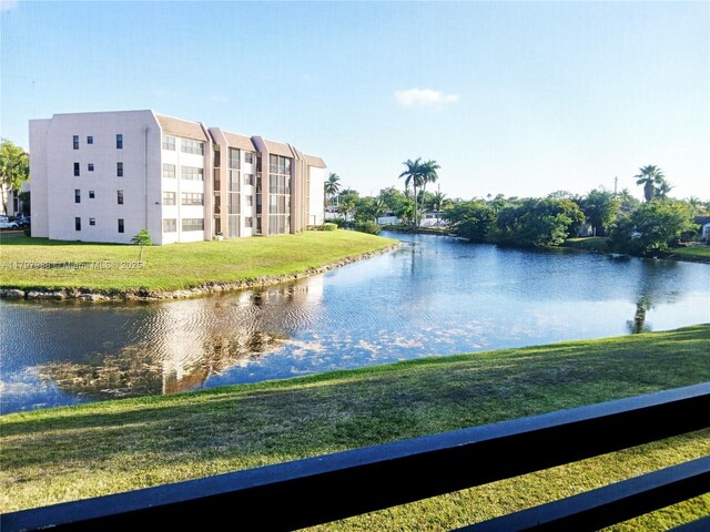 10442 Sunrise Lakes Blvd Unit 203, Sunrise, FL 33322 - photo 1