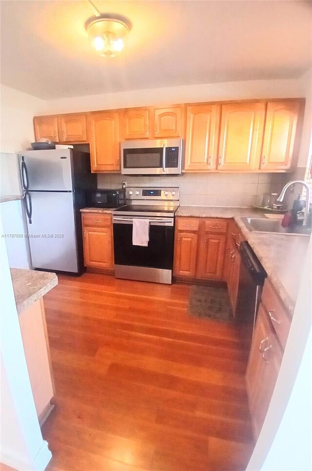 10442 Sunrise Lakes Blvd Unit 203, Sunrise, FL 33322 - photo 4