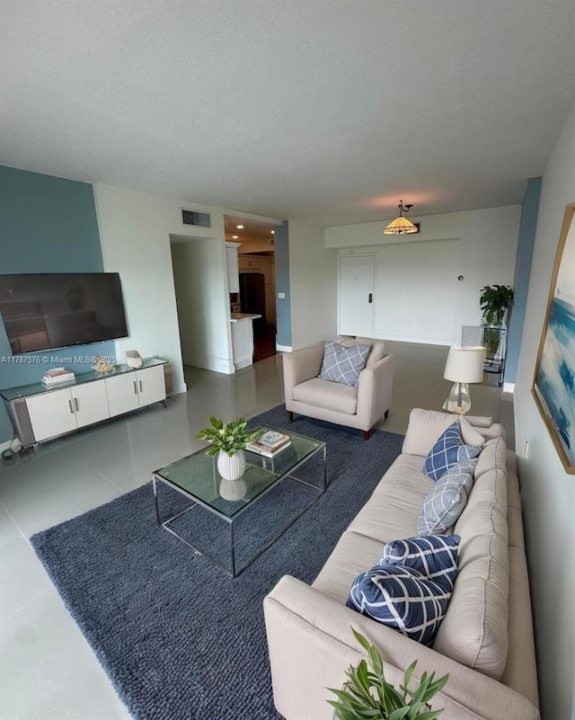 4200 Hillcrest Dr Unit 1017, Hollywood, FL 33021 - view of living area