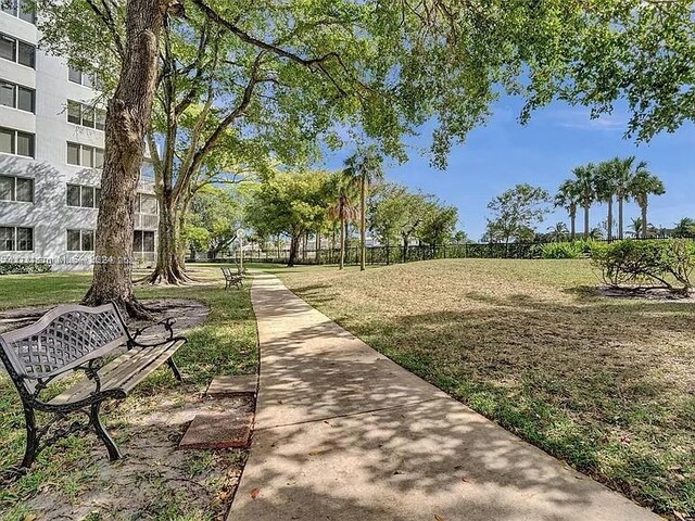 4200 Hillcrest Dr Unit 1017, Hollywood, FL 33021 - view of home's community featuring a lawn