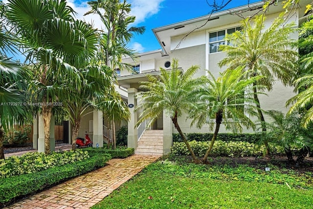 164 W Mashta Dr, Key Biscayne, FL 33149 - view of yard with stairway