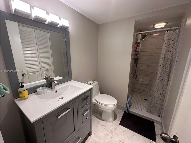 1865 S Ocean Dr Unit 17C, Hallandale Beach, FL 33009 - full bath featuring tiled shower, vanity, and toilet
