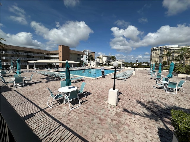 1865 S Ocean Dr Unit 17C, Hallandale Beach, FL 33009 - view of community pool