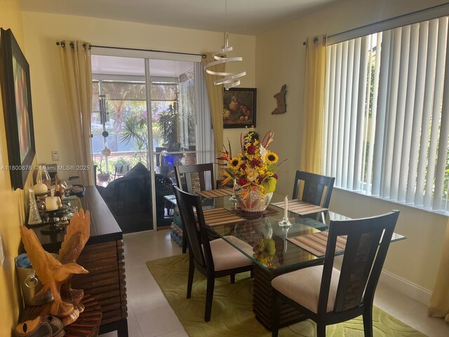 621 NW 157th Ave, Pembroke Pines, FL 33028 - view of dining space