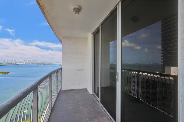 1750 N Bayshore Dr Unit 4007, Miami, FL 33132 - balcony with a water view