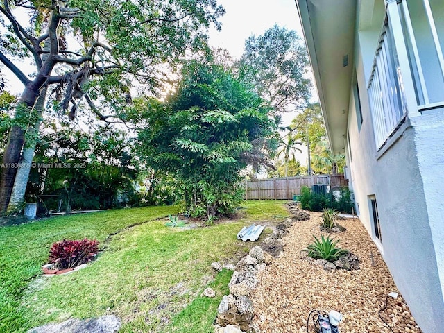 10361 NE 4th Ave, Miami Shores, FL 33138 - view of yard