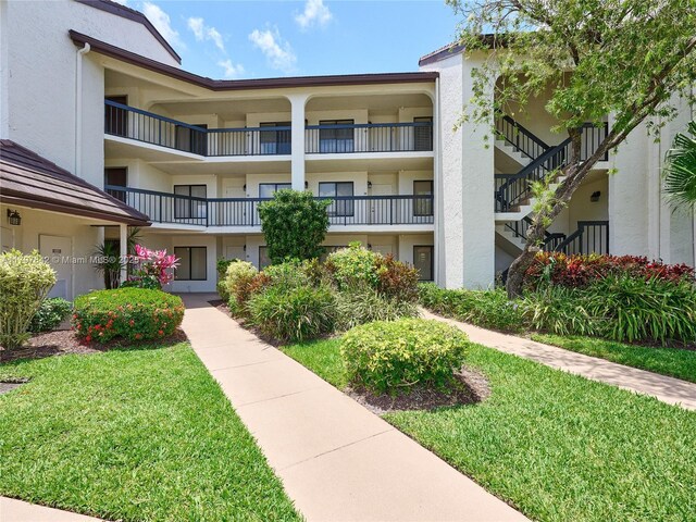 5380 Cedar Lake Dr Unit 204, Boynton Beach, FL 33437 - view of building exterior