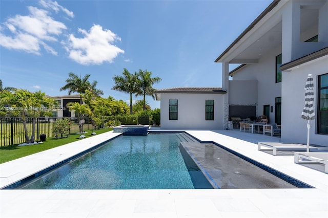 9625 Vescovato Way, Boca Raton, FL 33496 - view of swimming pool with a patio area, fence, and a pool with connected hot tub