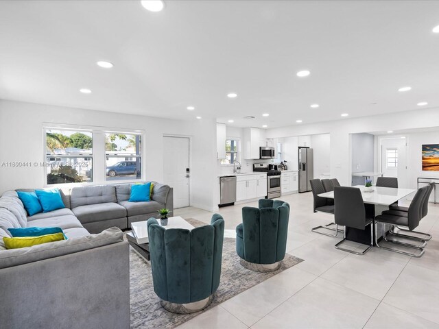 711 N 66th Ave, Hollywood, FL 33024 - photo 4